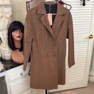 Women’s  light Brown Double-Breasted Trench Coat